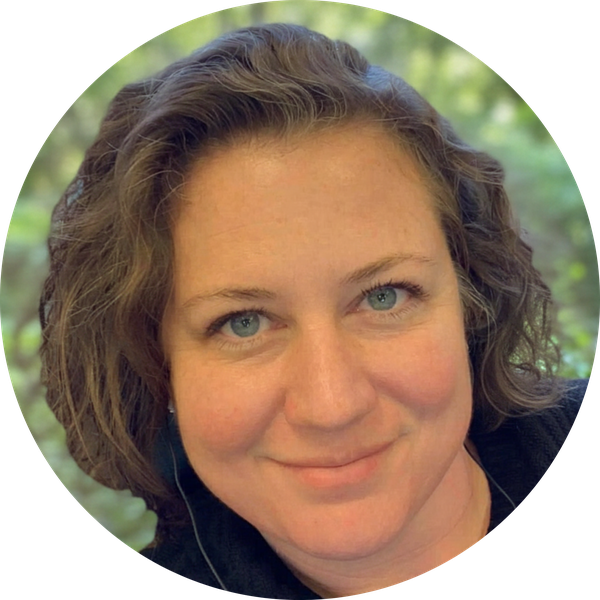 Dr. Jade Stoltz, DC